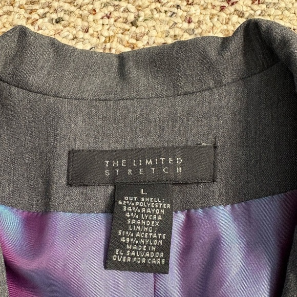 The Limited Gray 2 Piece Blazer & Slacks. EUC. Y2K. Size 8 - Picture 6 of 16